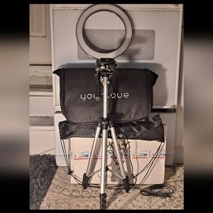 Original Younique ring light